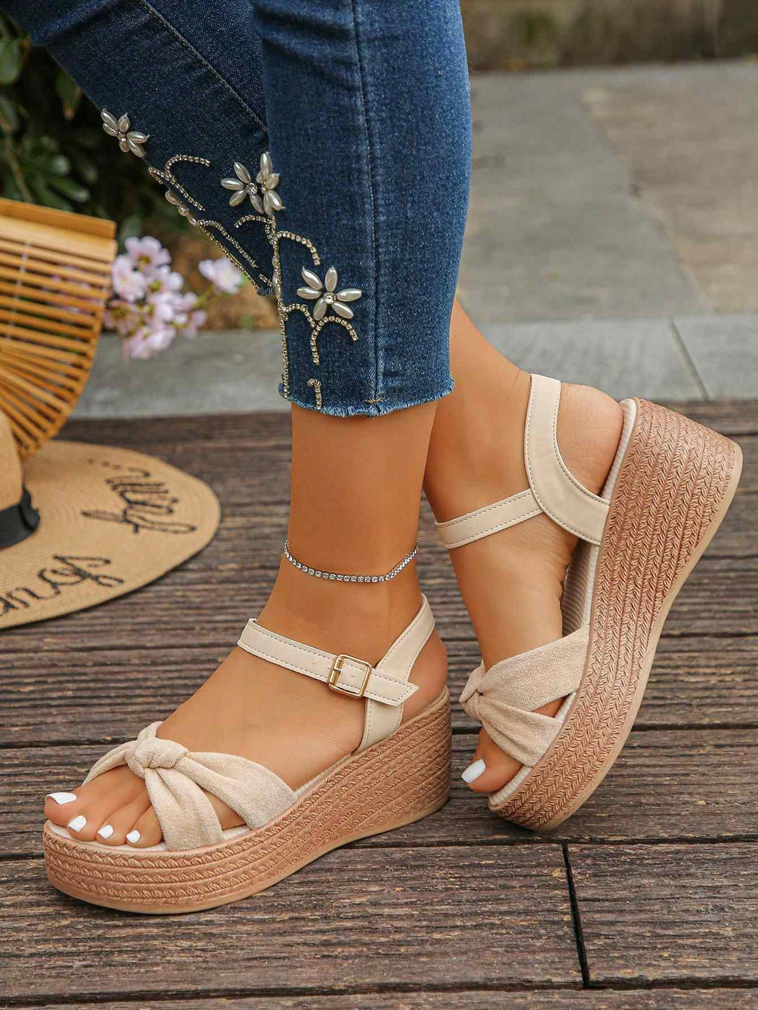 SHOES | Bow-Knot Wedge Sandals