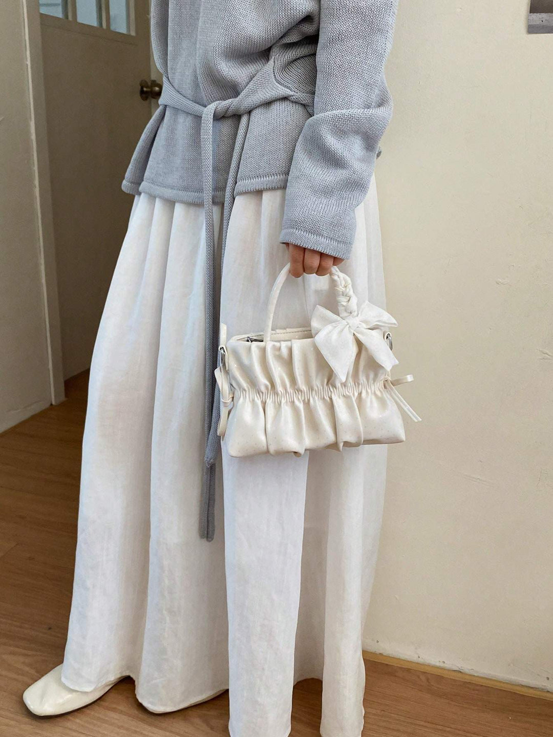 Elegant Ruched Bow Handbag